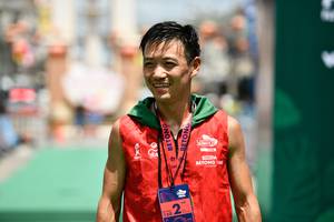 BIB: 100, 166
                            <button type="button" onclick="openModal(21897519)" class="btn btn-primary btn-sm float-right btn-popup" data-toggle="modal" data-target=".modal-high-quality">
                        <i class="fas fa-shopping-cart"></i> Add to Cart
                    </button>
                                            <button type="button" onclick="isThisMe(21897519, true)" class="btn btn-success btn-sm float-right btn-popup btn-isme hidden" data-toggle="tooltip" data-placement="bottom" title="นี่คือรูปของคุณใช่ไหม คลิกที่นี่เพื่อเอาเข้าอัลบั้ม">
                        <i class="fas fa-plus"></i> Add to album
                    </button>
                    <button type="button" onclick="isThisMe(21897519, false)" class="btn btn-warning btn-sm float-right btn-popup btn-isnotme hidden">
                        <i class="fas fa-ban"></i> Remove from album
                    </button>